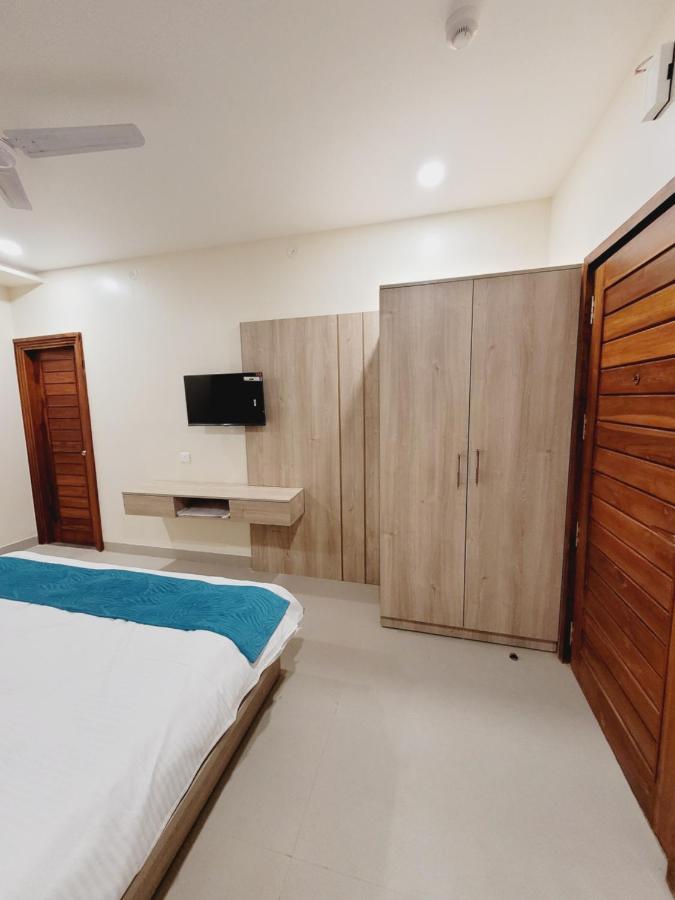 Hotel Ananda Kashi Варанаси Экстерьер фото