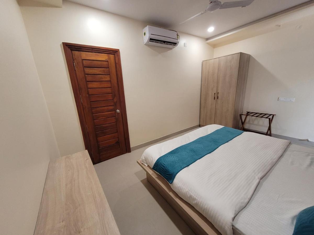 Hotel Ananda Kashi Варанаси Экстерьер фото