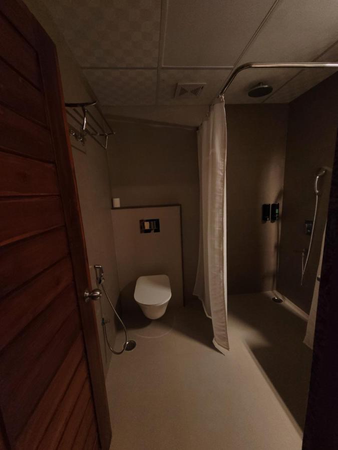 Hotel Ananda Kashi Варанаси Экстерьер фото