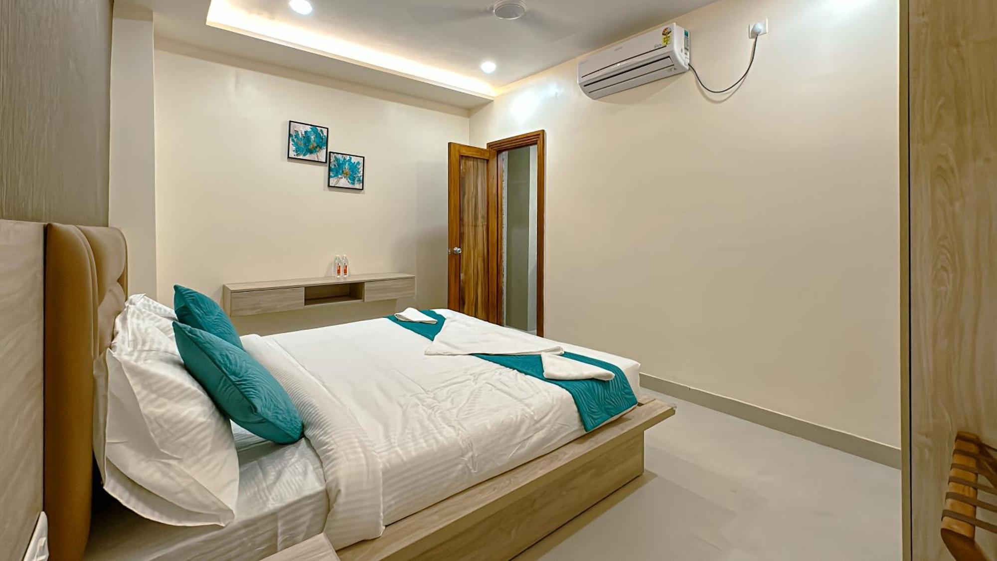 Hotel Ananda Kashi Варанаси Экстерьер фото
