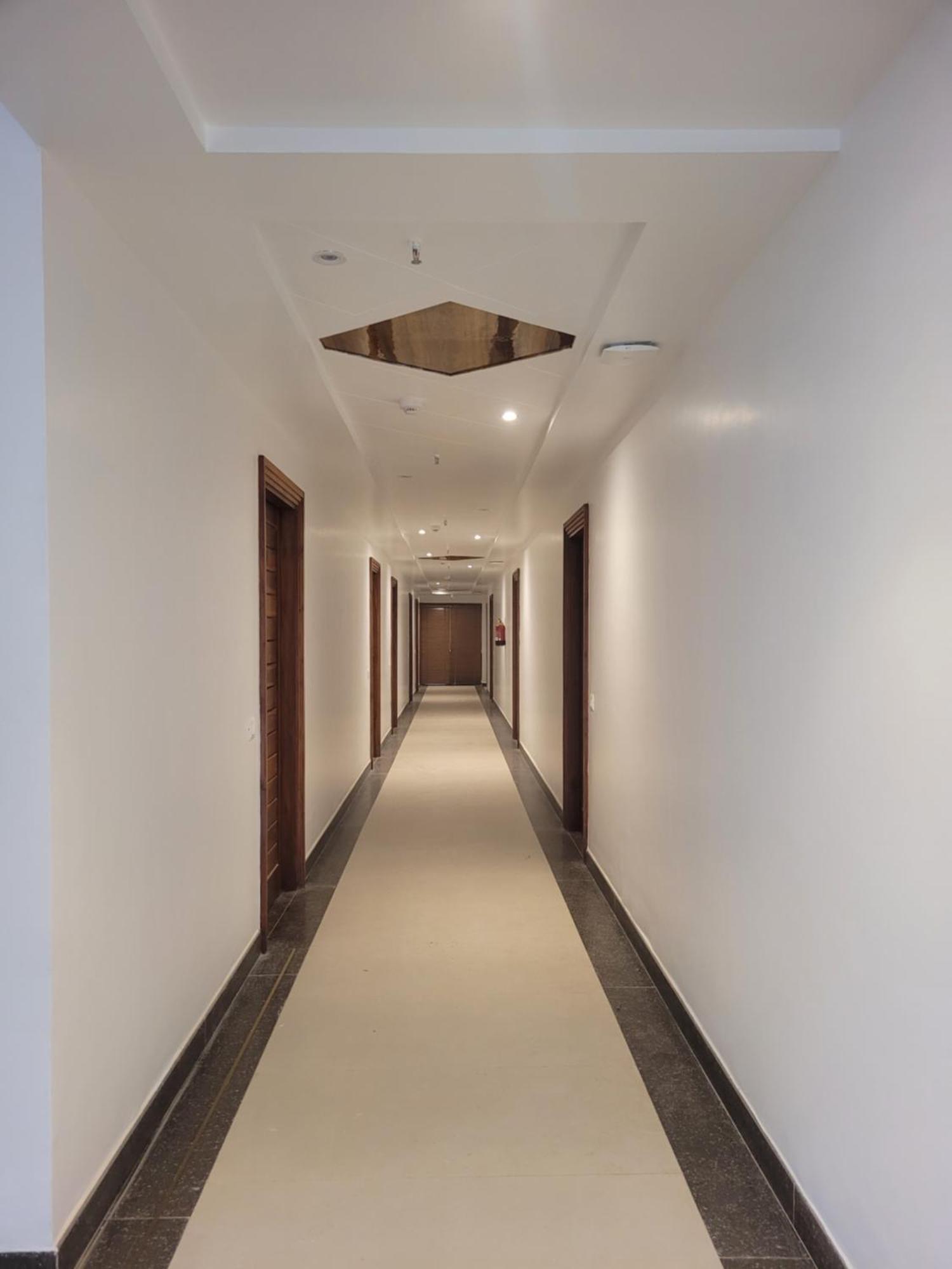 Hotel Ananda Kashi Варанаси Экстерьер фото